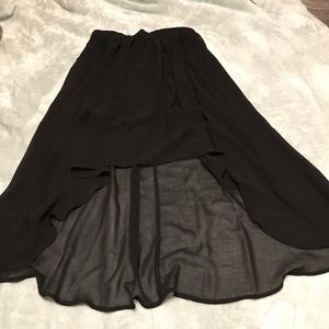 Size xs high low skirt